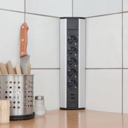 Rohová predlžovačka 5 x 250V, 16A 2 x USB, 2,1A hliníkové telo
