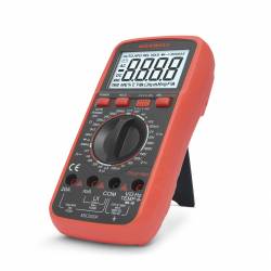 Digitálny multimeter s meraním indukcie
