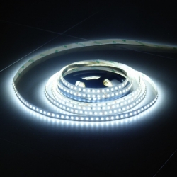 Led pásik 12V, studená biela, 4 m x 8 mm - vodotesný, 60 x LED 3528 / m