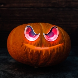 Halloweenske strašidelné oči - červené LED - na batérie