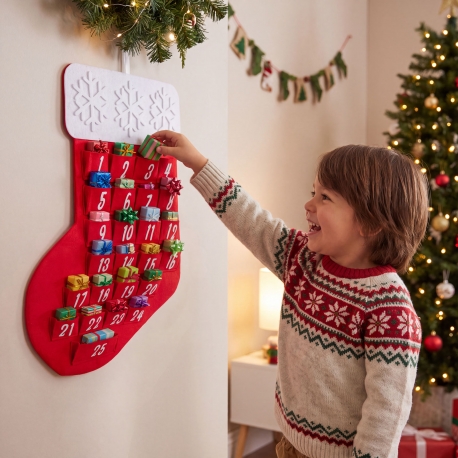 Vianočná dekorácia – adventný kalendár – mikulášska čižma – 59 x 36 cm